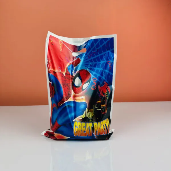 Plastiques à emporter spiderman 27x18cm