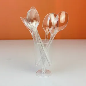 Cuillères jetables transparentes