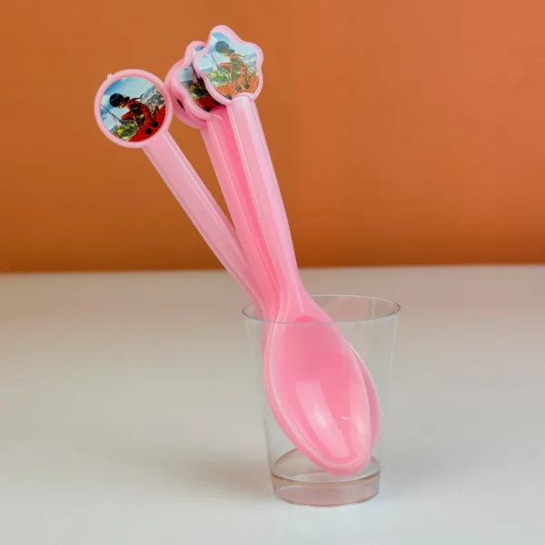 Cuillères rose décorées ladybug – Image 3