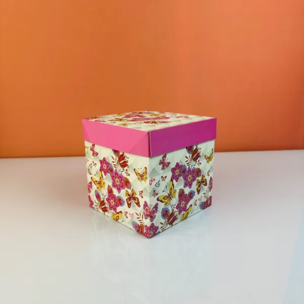 Gift box rose décoré 15x15cm – Image 2