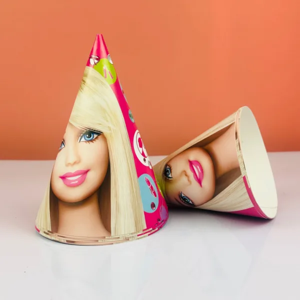 Chapeaux en carton barbie