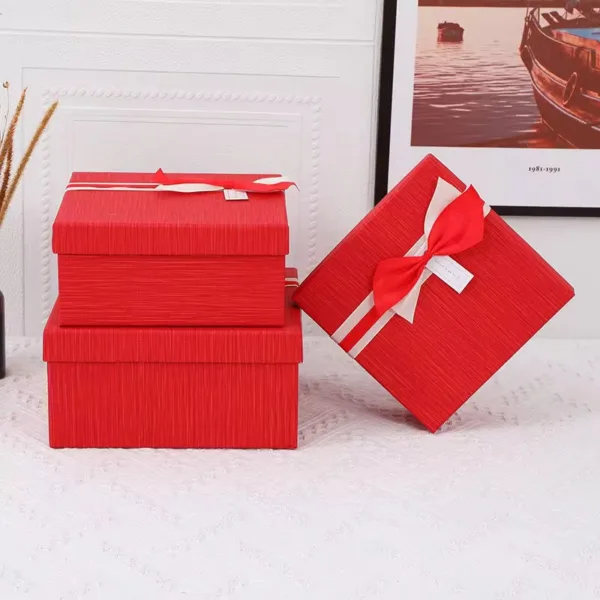 Gift box carré rouge