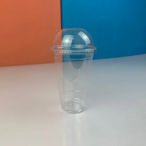 Gobelets transparent avec couvercle 500ml