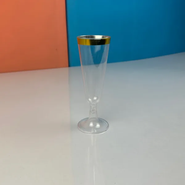 Flutes à champagne transparentes décoré or
