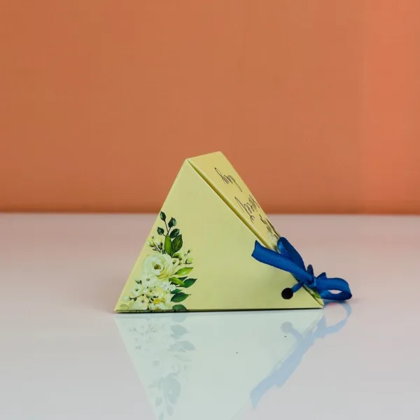 Boîtes à dragées forme triangulaire sweet day – Image 4