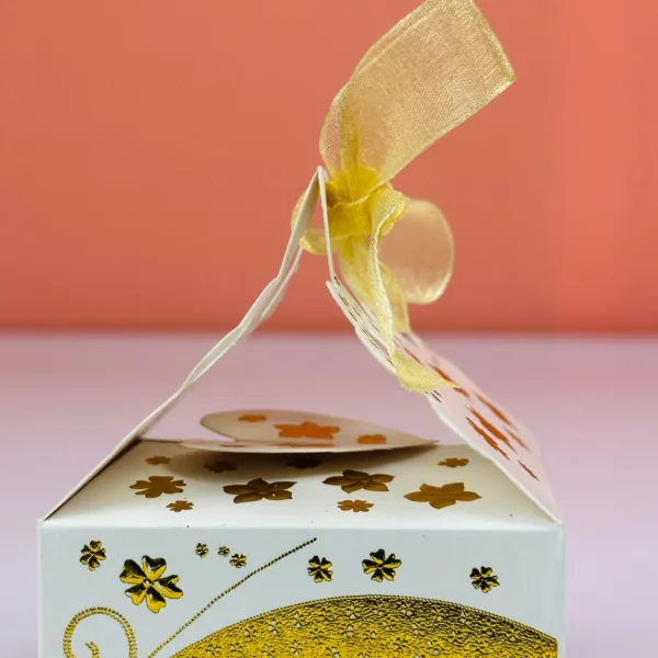 Boîtes à dragées blanc décoré or – Image 4