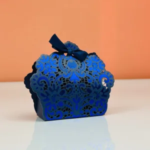 Boîtes à dragées bleu avec ruban