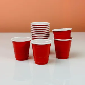 Verres à shots couleur rouge